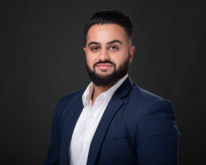 Headshots – Parminder-1